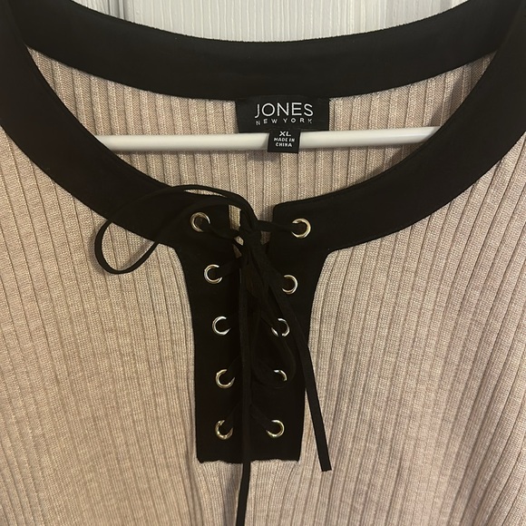 NWOT Jones New York Blouse - Picture 4 of 7